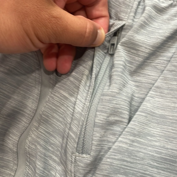 Lululemon pace breaker short size M 9in inseam - Picture 5 of 7